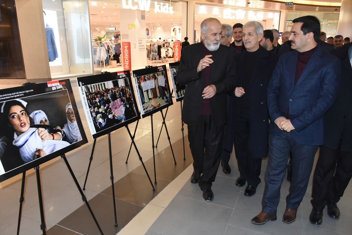 Malatya'da "Postmodern Darbe Kara Bir Tarih" temalı fotoğraf sergisi açıldı