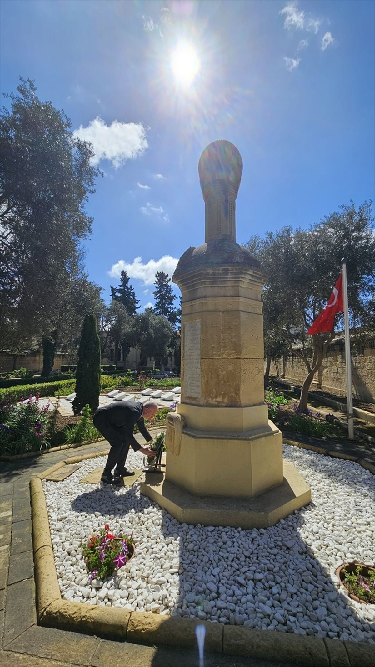 Malta'daki Türk Şehitliği'nde 18 Mart Şehitleri Anma Günü için tören düzenlendi