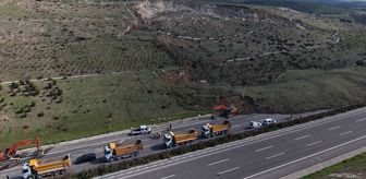 Manisa'da toprak kaymasının olduğu İstanbul-İzmir Otoyolu'ndaki çalışmalar sürüyor