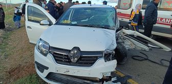 Mardin'de hafif ticari araç ile otomobilin çarpıştığı kazada 6 kişi yaralandı