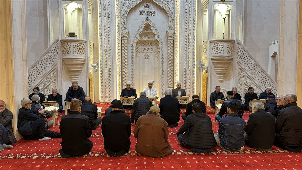 Mardin'de mukabele geleneği sürüyor
