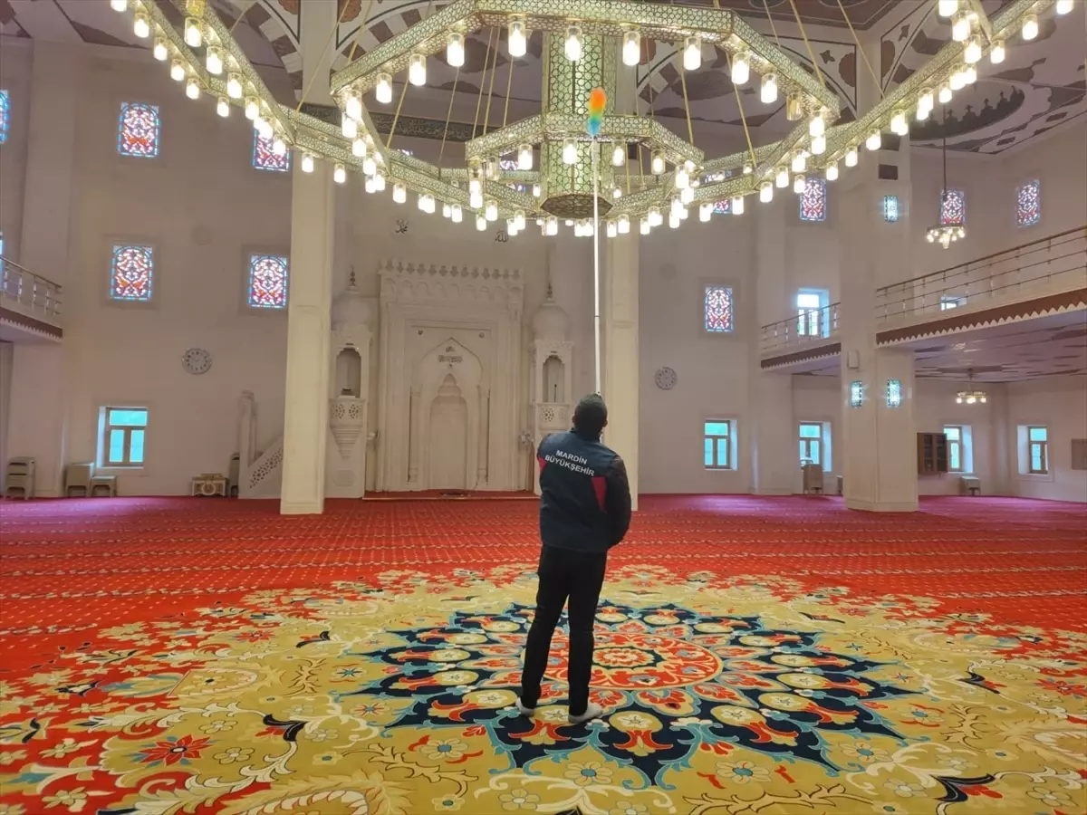 Mardin'de ramazan ayı öncesi ibadethaneler temizleniyor