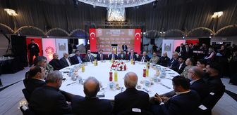 Mardin Valiliği ve Büyükşehir Belediyesince Kızıltepe'de iftar programı düzenledi