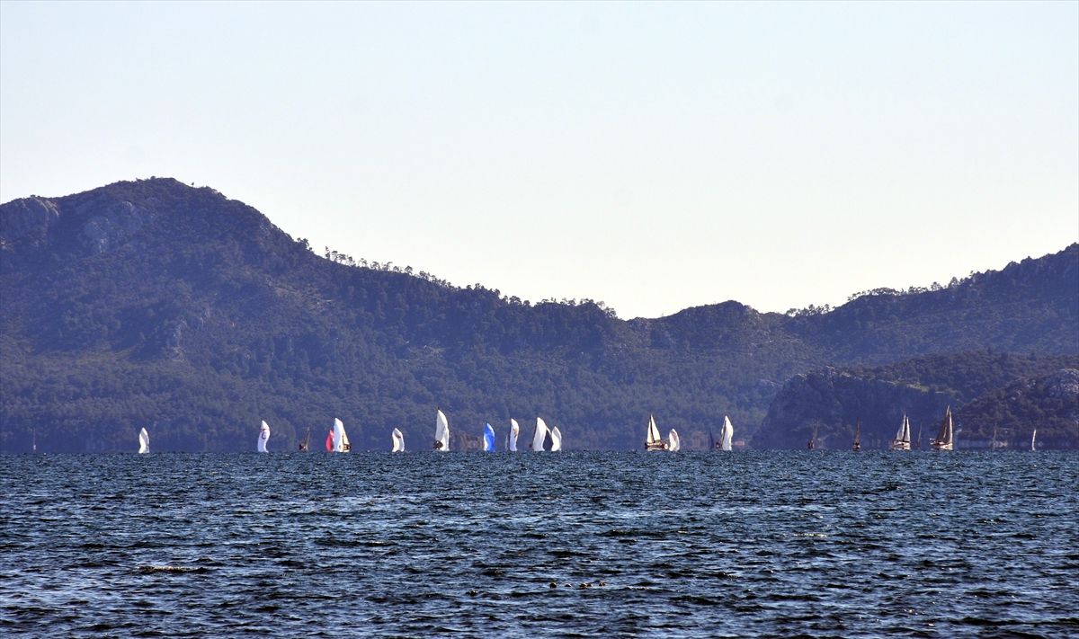 Marmaris MIYC Kış Trofesi Yat Yarışları'nın 3. ayağı başladı