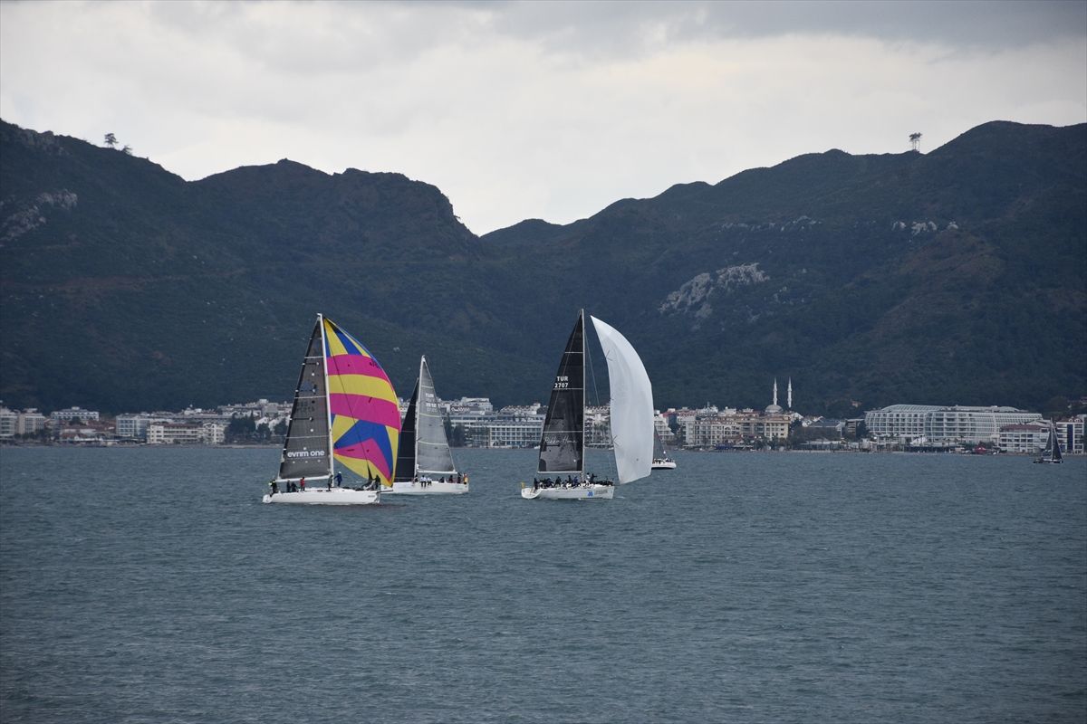 Marmaris'te '18. Campus Cup' yelkenli yarışları başladı