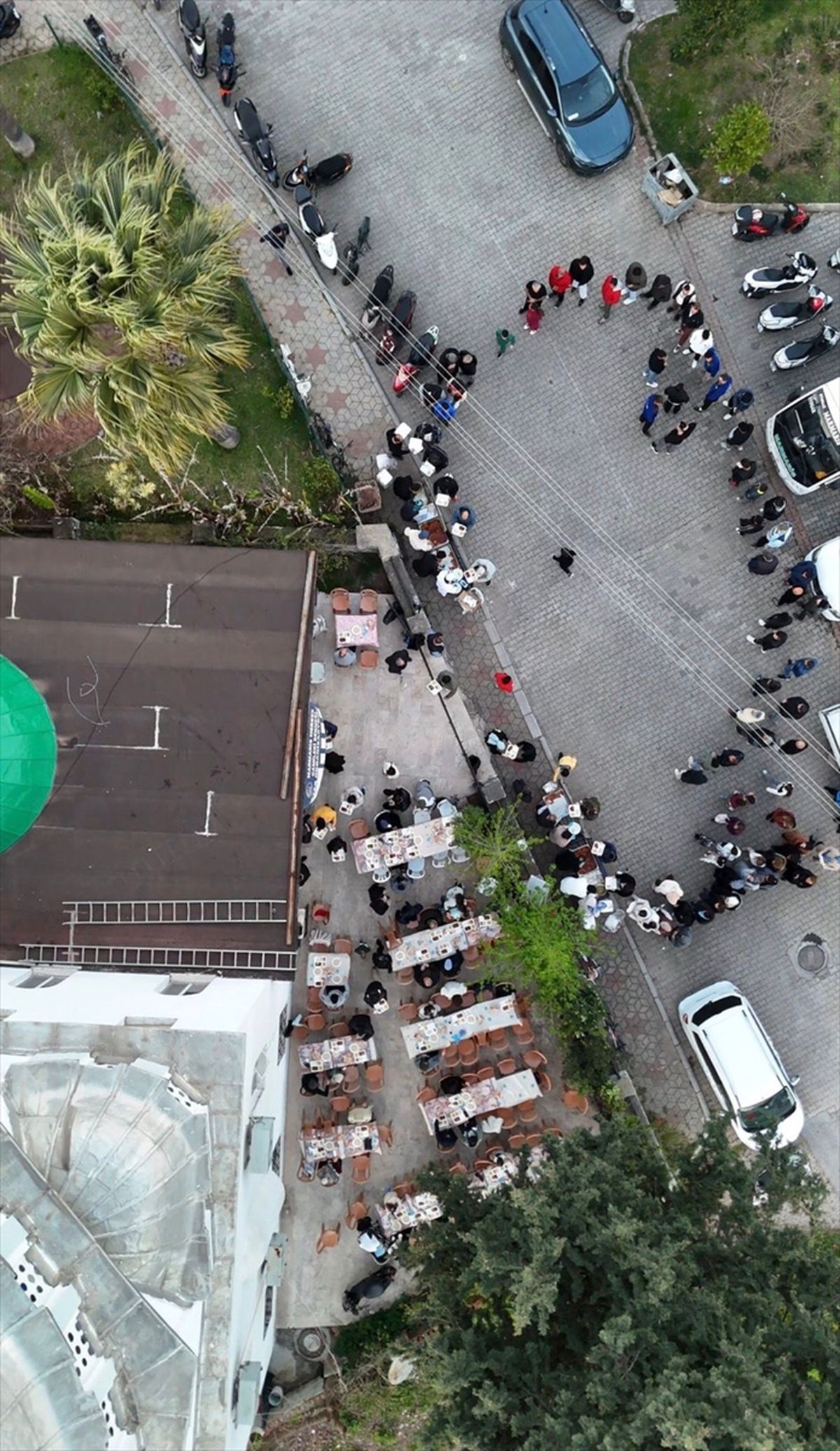 Marmaris'te 'Gönül Sofraları' iftar programları devam ediyor