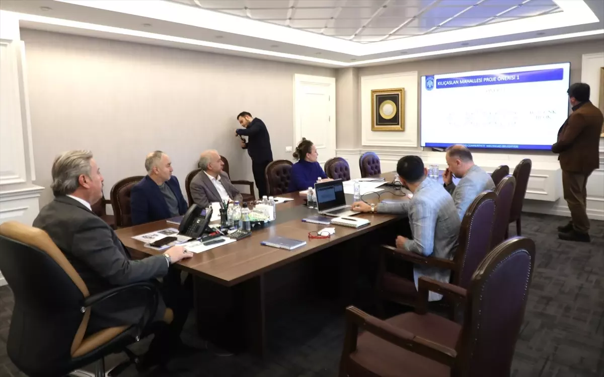 Melikgazi Belediyesinde değerlendirme ve istişare toplantısı düzenlendi