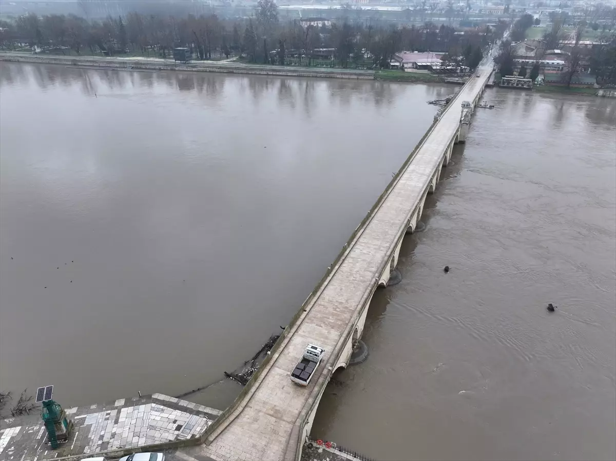 Meriç Nehri'nin debisi artışa geçti