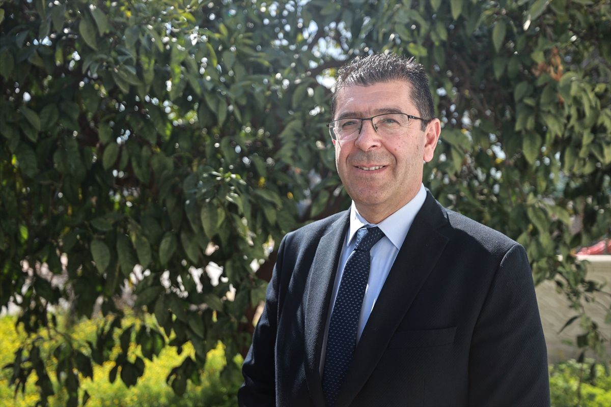 Mersin Çiçekçiler Esnaf ve Sanatkarlar Odası Başkanı Özdemir, ESOB başkanlığına adaylığını açıkladı