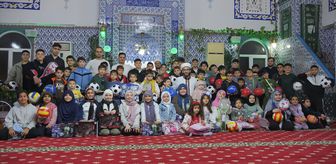 Mersin'de 'Camide çocuk sesi, ramazan neşesi' projesi kapsamında 250 çocuğa ödül verildi