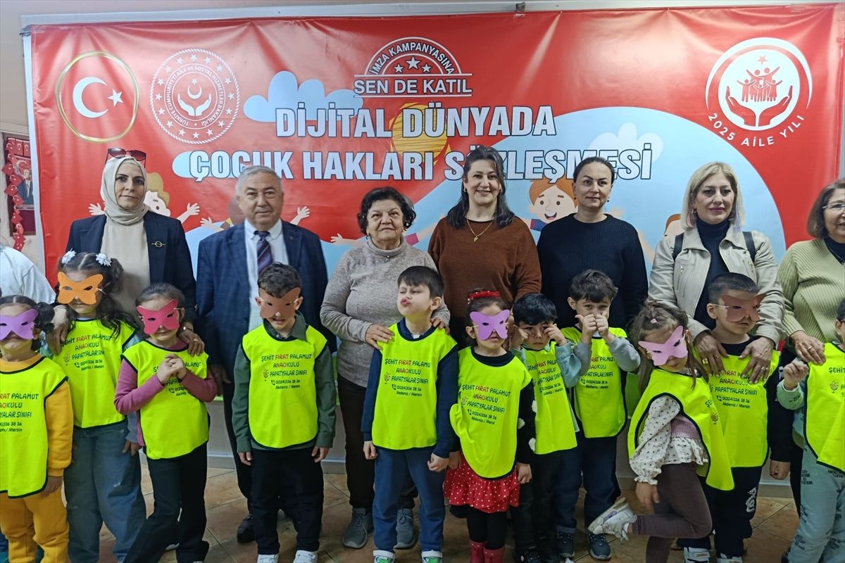 Mersin'de yaşlılar ve çocuklar için eğlence etkinliği düzenlendi
