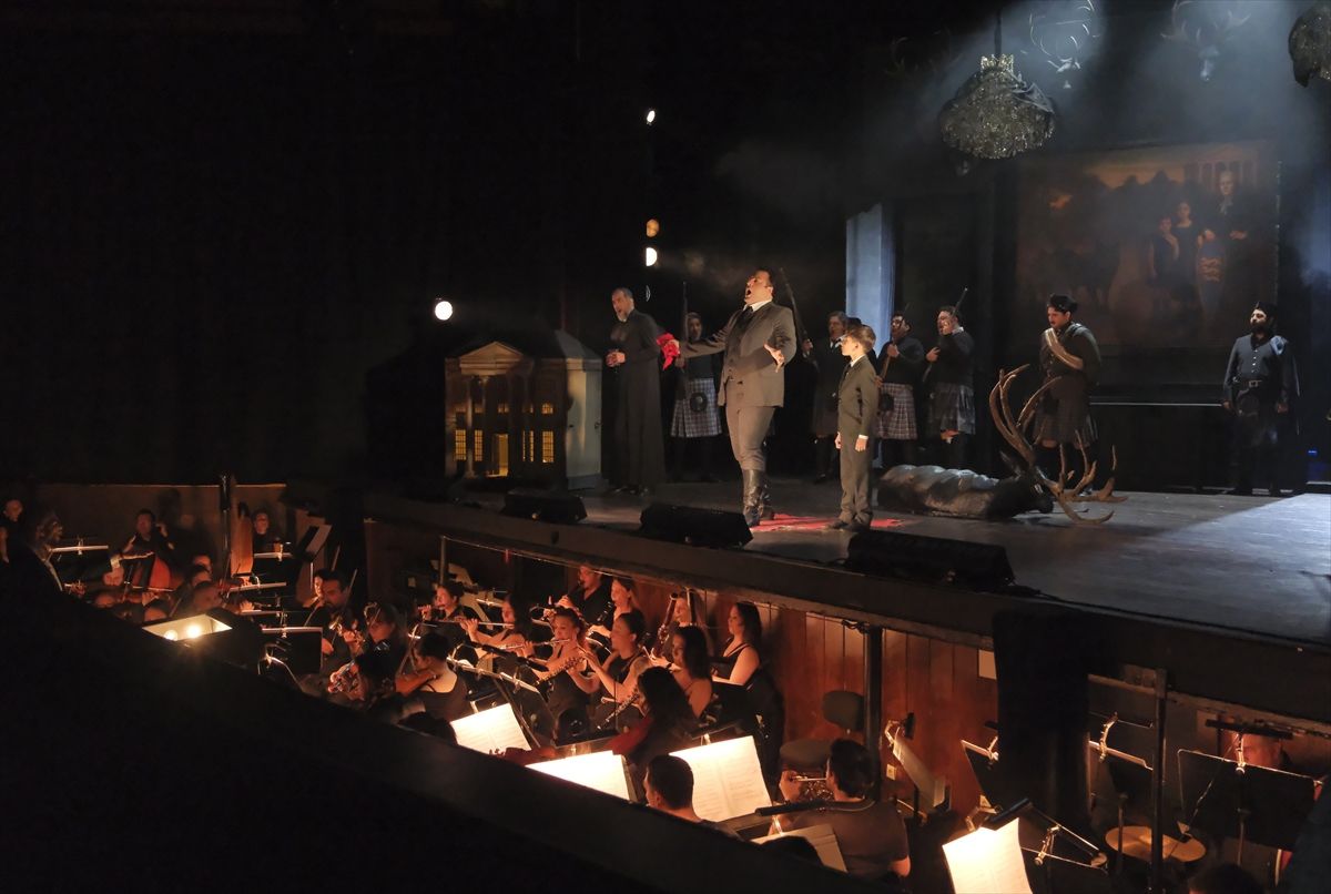 Mersin Devlet Opera ve Balesi 'Lucia di Lammermoor' operasını sahneledi