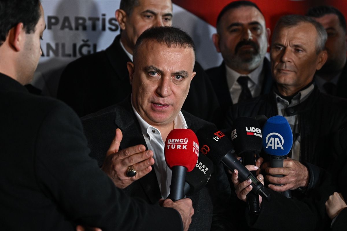 MHP Genel Başkan Yardımcısı Yönter, İstanbul'da partisinin iftar programına katıldı Açıklaması