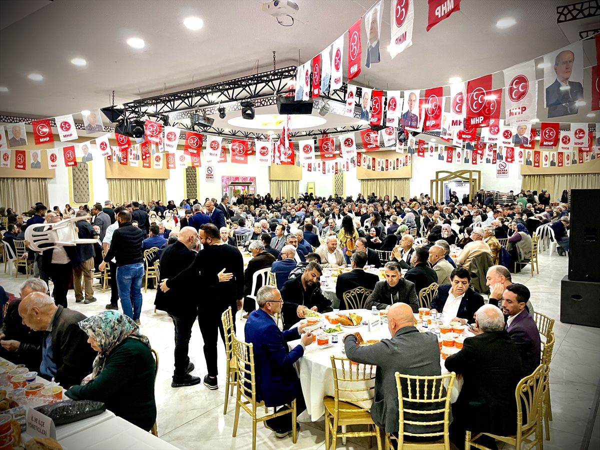 MHP Tarsus İlçe Başkanlığınca iftar programı düzenlendi