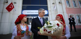 Milli Eğitim Bakan Yardımcısı Yılmaz, Çanakkale'de bir okulu ziyaret etti