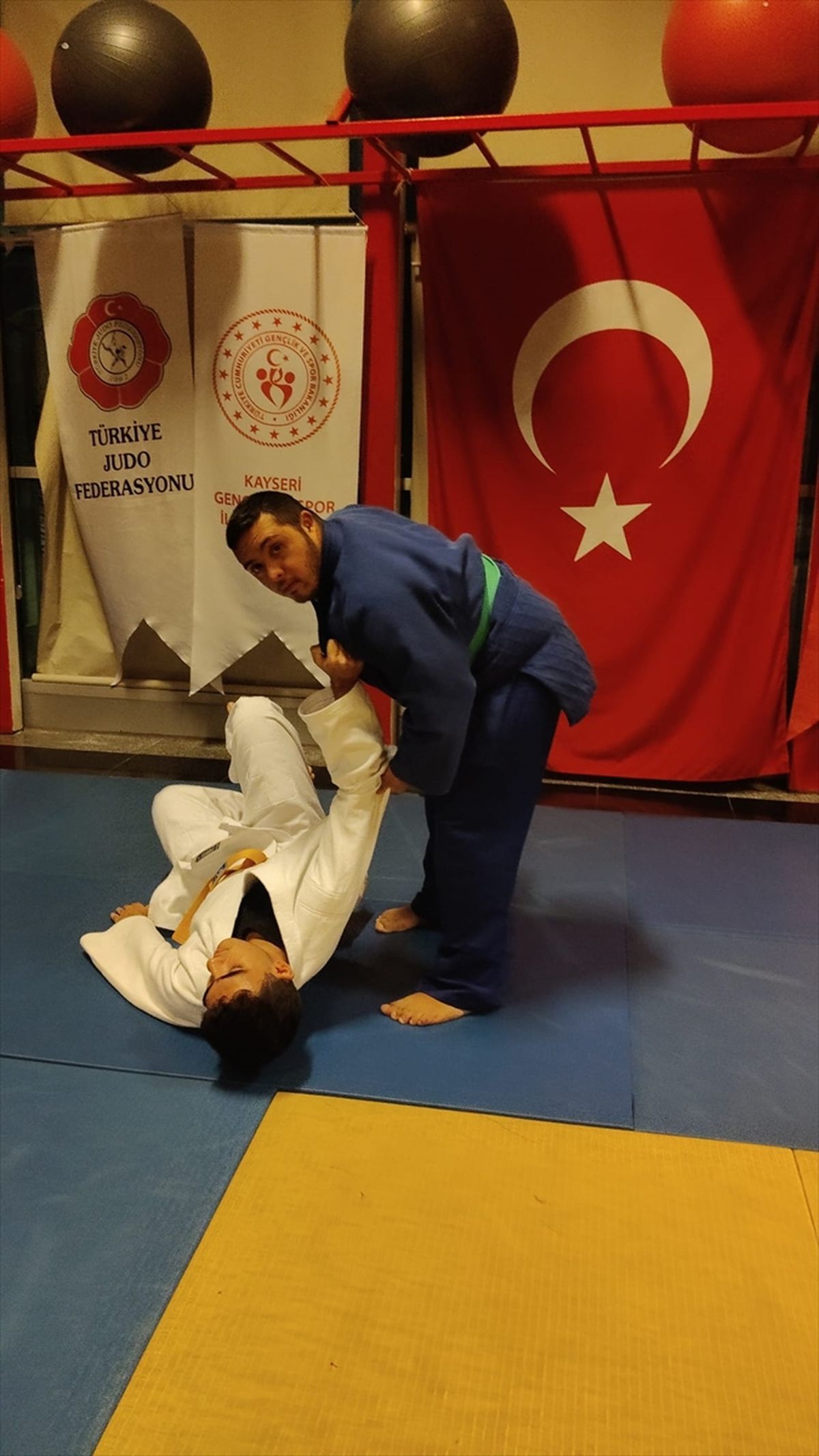 Milli judocusu Samet Balcı, Türkiye şampiyonasına hazırlanıyor