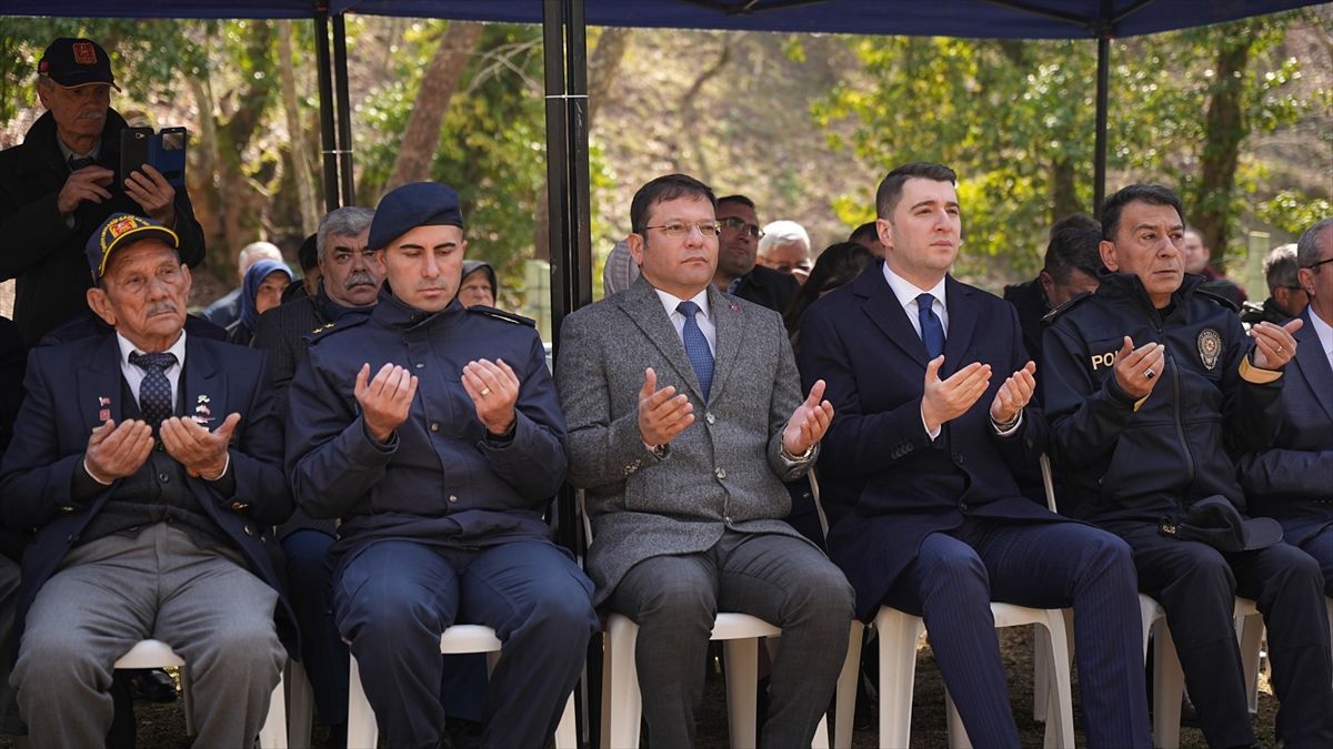 Mücahid Makbule Efe, şehadetinin 104. yılında Sındırgı'da anıldı