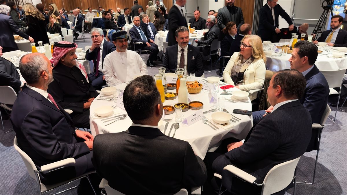 MÜSİAD Hollanda Şubesi, Amsterdam'da iftar programı düzenledi