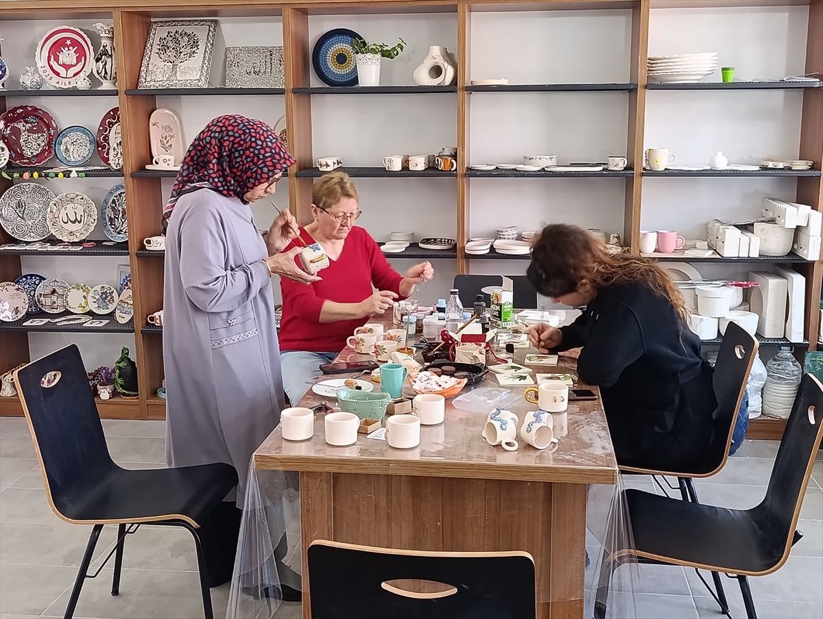 Nallıhan'daki ADEM'de 230 kadın kurslara katılıyor