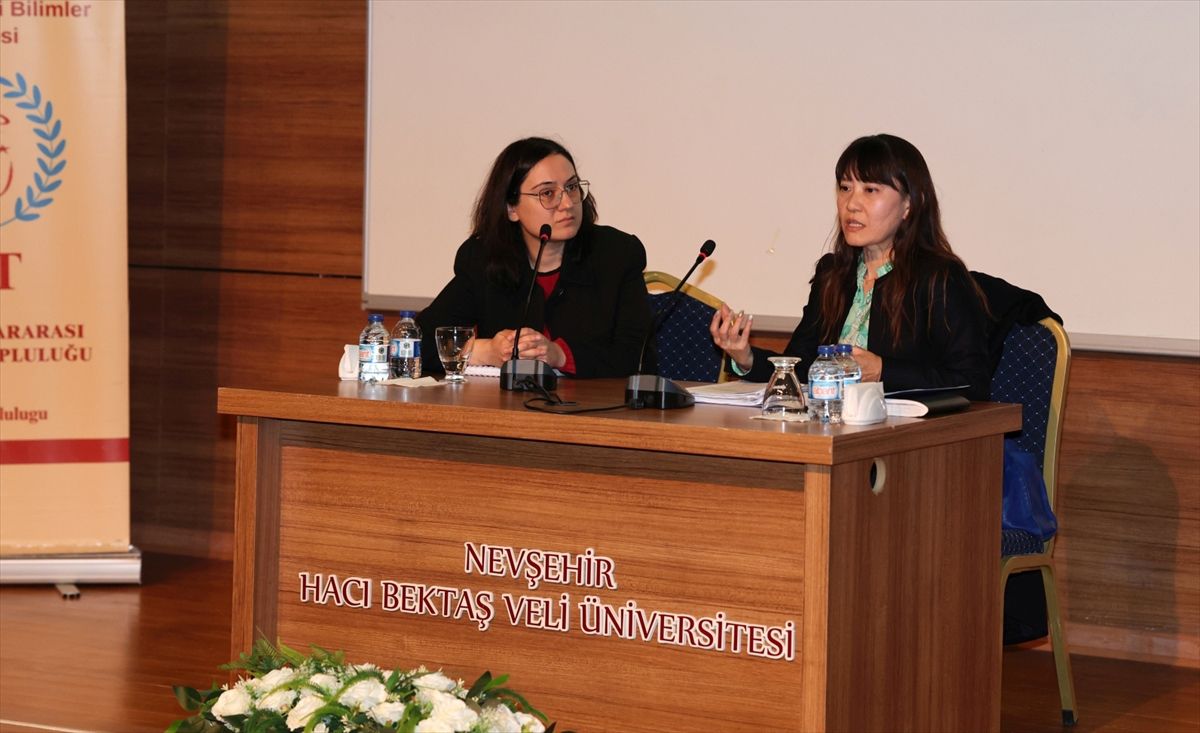 Nevşehir'de 'Uluslararası Duruma Genel Bakış ve Japonya'nın Dış Politikası' konferansı düzenlendi