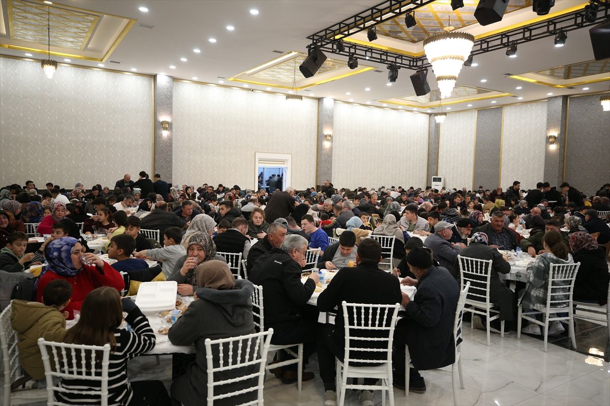 Niğde Belediyesi'nden İftar Programı