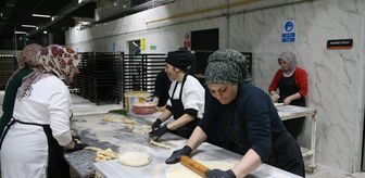 Niğdeli kadınlar, modern ekmek tesisinde üretime katılarak hayata tutundu