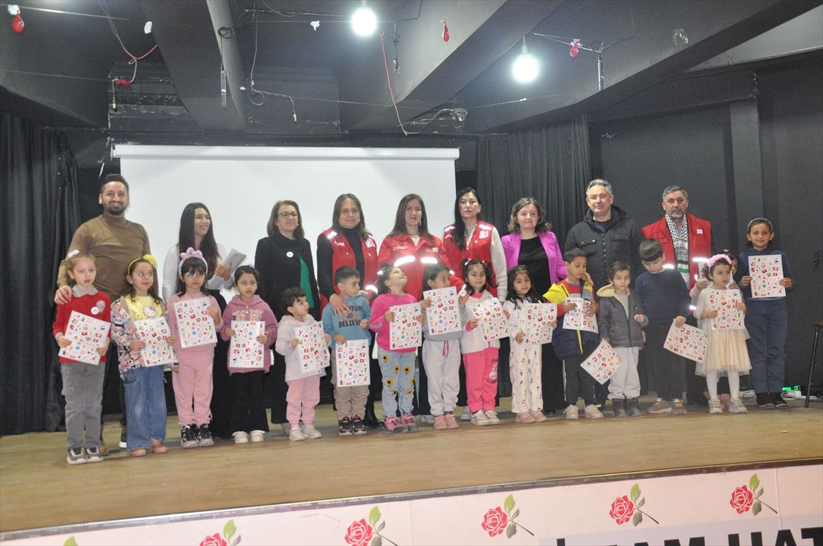 Ödemişli öğrencilerden Filistinli çocuklara destek