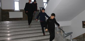Of'ta deprem tahliye tatbikatı yapıldı
