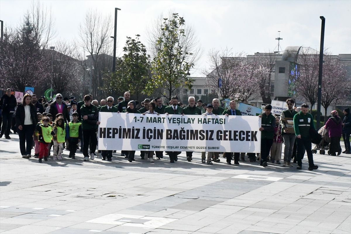 Öğrenciler Yeşilayın etkinlikleriyle bağımlılık konusunda farkındalık kazandı
