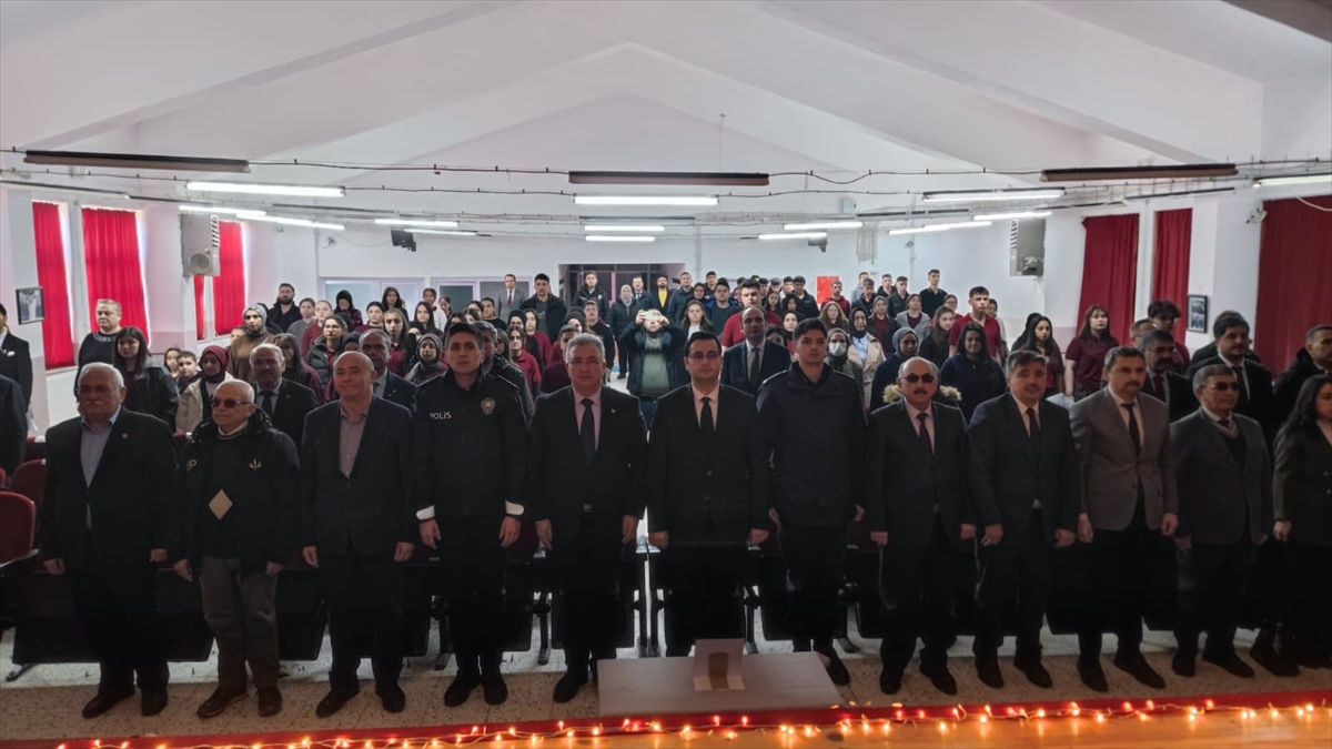 Oğuzlar'da İstiklal Marşı'nın Kabulü ve Mehmet Akif Ersoy'u Anma Günü kutlandı