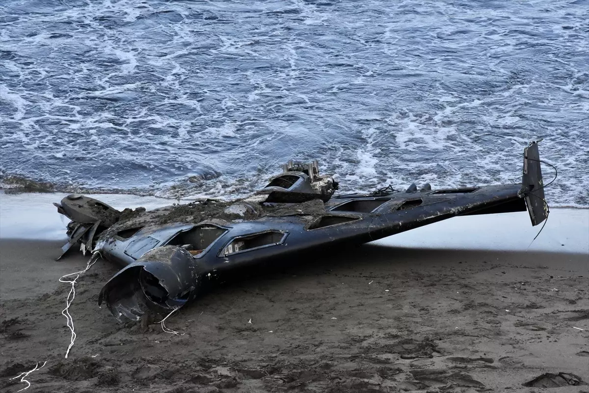 Ordu'da sahilde bulunan insansız hava aracı, SAS ekiplerince incelendi