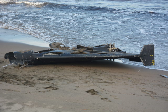 ordu da sahile vuran insansiz hava araci parcasi 19558472 194 m