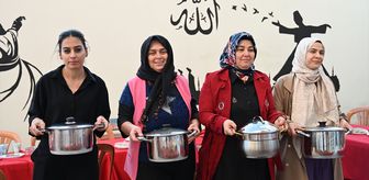 Osmaniye'de ev hanımları, öğrencilere, yetim ve öksüz çocuklara imece usulü iftar veriyor