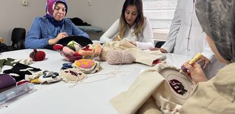 Otizmli oğlunun bakım sürecinde el sanatlarıyla hayata tutundu