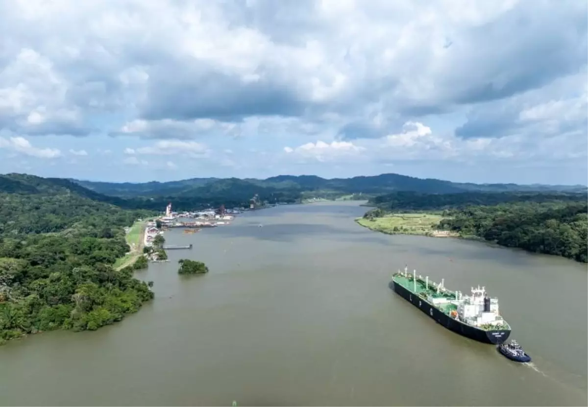 Panama açıklarında göçmenleri taşıyan 2 tekne battı: 3 ölü