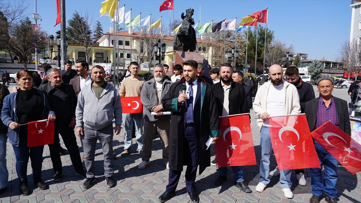Polatlı'da parklarda işletmecilik yapan esnaftan belediyenin tahliye kararına protesto