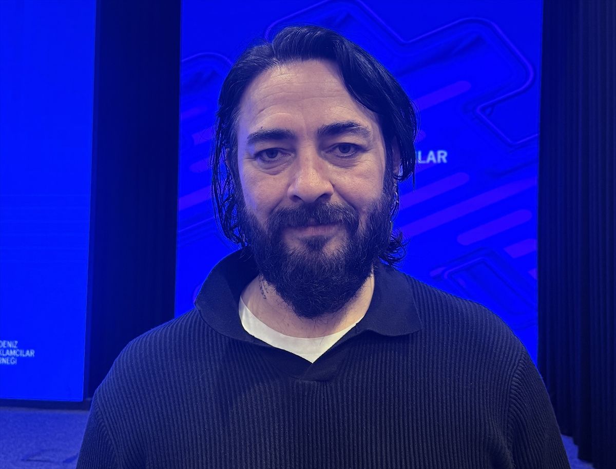 Prof. Dr. Batı'dan sosyal medyada görünürlük ve beğeni arayışına ilişkin değerlendirme