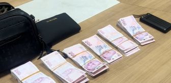 Reyhanlı ilçesinde muhtarların yolda bulduğu para dolu çanta sahibine ulaştırıldı