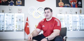 Rıza Kayaalp, fotoğraflarla 'geçmişe yolculuk' yaptı
