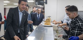 Saadet Partisi Genel Başkanı Arıkan, 'Geleneksel Ahi İftarı'nda yetim çocuklarla bir araya geldi