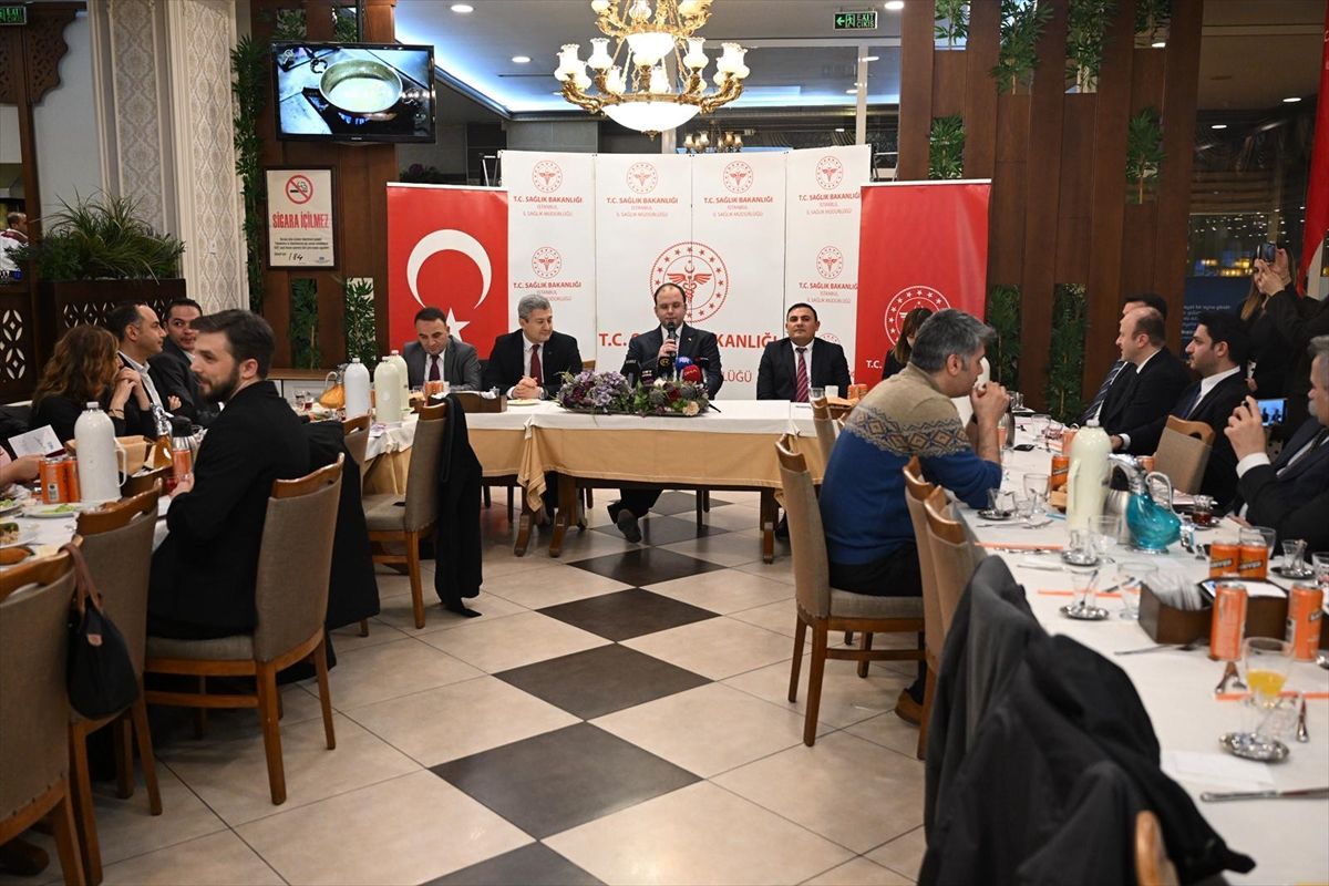 Sağlık muhabirleri İstanbul İl Sağlık Müdürlüğünün iftarında buluştu