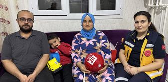 Sağlık personelinin telefonda uygulattığı Heimlich manevrası hayat kurtardı