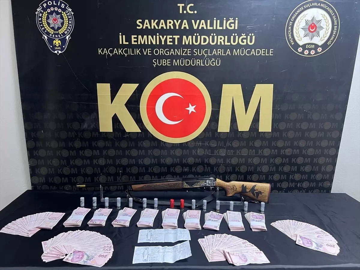 Sakarya'da tefecilik operasyonunda 2 kişi tutuklandı