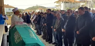 Sakarya'daki trafik kazasında ölen kadın toprağa verildi