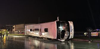 Samsun'da yolcu otobüsü devrildi, 6 kişi yaralandı