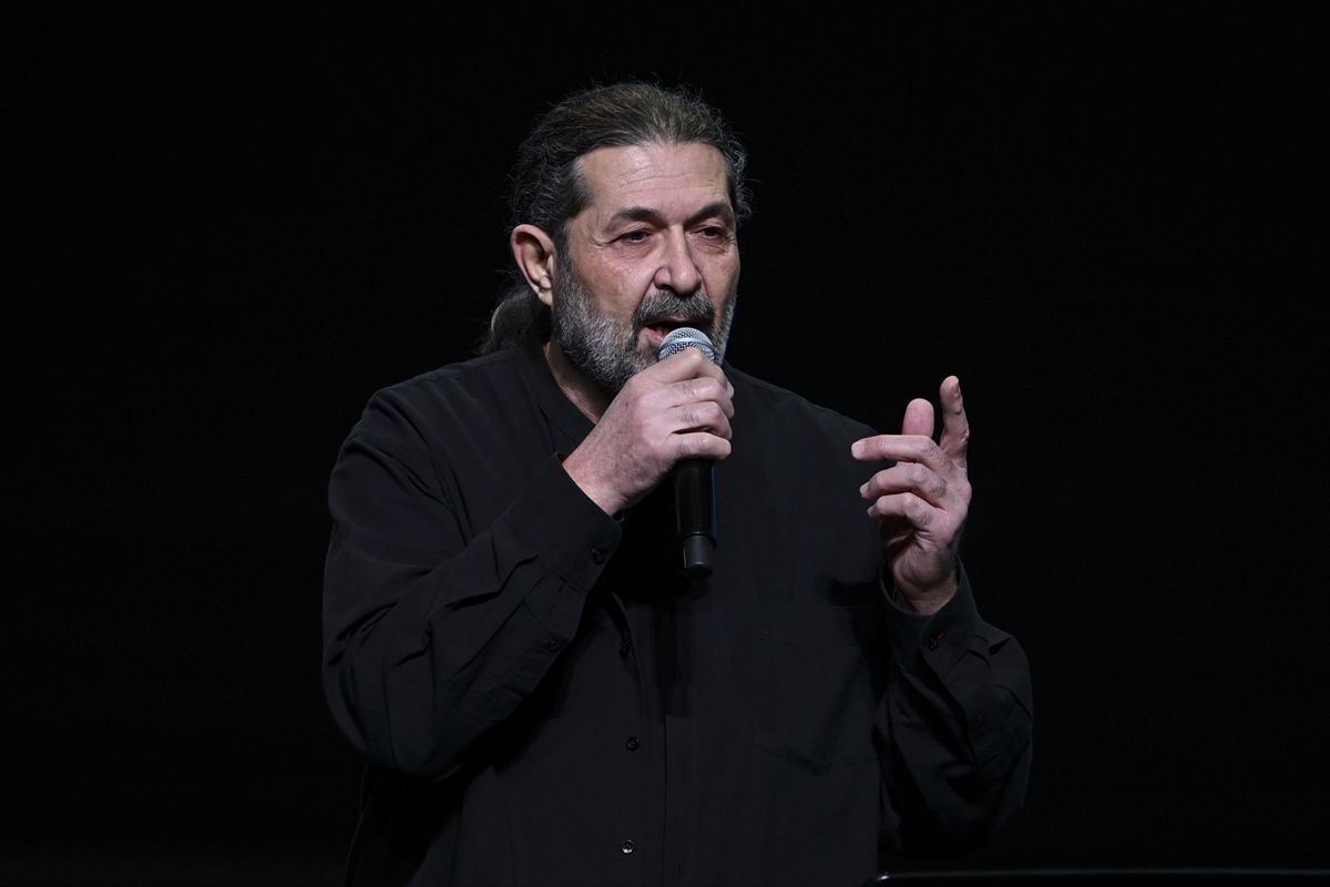 Sanatçı Hasan Sağındık "Külliye'de Ramazan" etkinliklerinde konser verdi