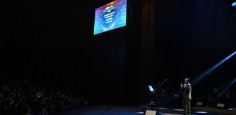 Sanatçılar Ender Doğan ve Fatih Koca, 'Külliye'de Ramazan' etkinliklerinde konser verdi