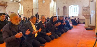 Şanlıurfa'da depremde hasar alan Selahaddin Eyyubi Camisi ibadete açıldı