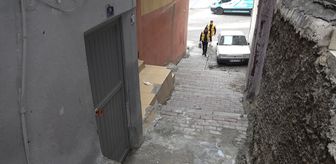 Şanlıurfa'da iftarlıklar kapı kapı dağıtılıyor