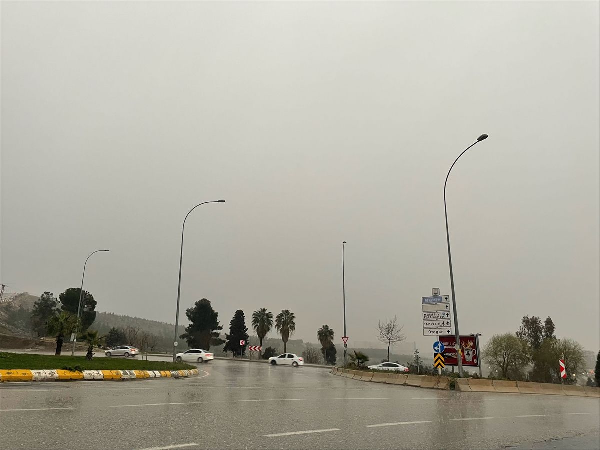 Şanlıurfa'da sağanak etkili oldu